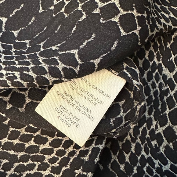 JOIE | Silk Black Snakeskin Print Top Shirt Size XS EUC Worn once! - Picture 8 of 8